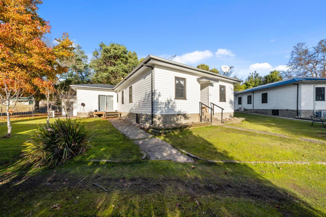 Giants Table And Cottages Maydena Exterior photo